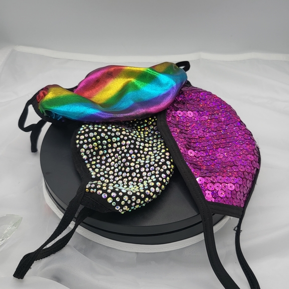 Bundle Steal of a deal Face Masks-Bling, Rainbow 🌈 - Picture 3 of 8